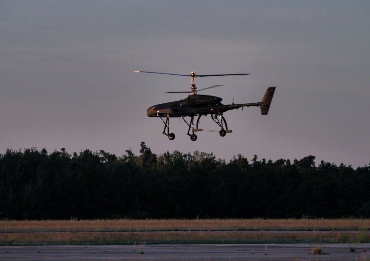 Drone_Wars_'s tweet photo. German company Aerospace has completed the first flight of its Wespe 9Y-01 unmanned helicopter, demonstrating stable hover and controlled flight as part of its initial test campaign.
#Germany #Wespe #UAV #UnmannedHelicopter #DroneTech #MilitaryTech #Autonomy #Defense https://t.co/3wCn14e2Vz