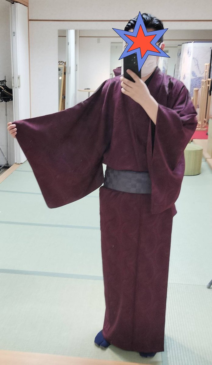 DateAdorer's tweet photo. 遂にできました、一張羅！
思ったより華やかなお着物です🤩
#無地小紋 #男着物 https://t.co/JUrJfafxXd