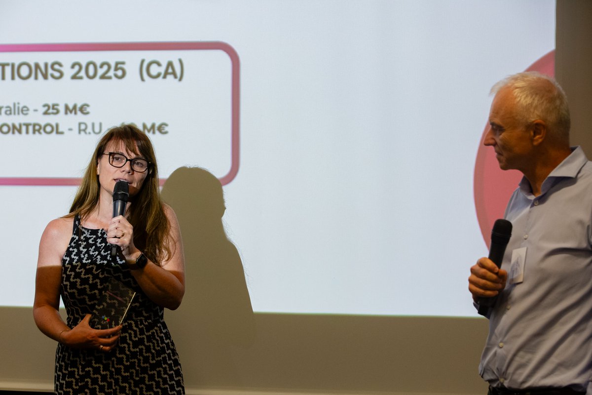 CLS_Group's tweet photo. 🏆 Prix International CFNEWS 2026 : une reconnaissance de notre ambition mondiale

Parce que la croissance externe est, avec l’innovation et la croissance organique, l’un des piliers du développement de CLS, nous sommes particulièrement fiers d'avoir reçu le Prix International de la Croissance Externe Sud-Ouest lors de la 4e édition des Grands Prix CFNEWS (Corporate Finance News).

Ce prix fut remis par Sylvain Guillou du @LCL à notre Présidente Stephanie Limouzin, jeudi 28 mai.

🌎 Les acquisitions stratégiques que nous avons effectuées dans notre histoire, qui sont au nombre de 19, nous permettent d’accélérer notre implantation dans des régions du monde où nos solutions satellitaires répondent à des enjeux majeurs, tout en renforçant notre proximité avec les acteurs locaux.

Elles nous permettent également d’intégrer de nouvelles expertises complémentaires et de faire grandir nos capacités d’innovation.

Les acquisitions récentes de NGIS et Ground Control illustrent pleinement cette dynamique : construire un groupe toujours plus international, agile et complémentaire, au service de la compréhension et de la protection de notre planète.

👉 Merci aux équipes, partenaires et clients qui contribuent chaque jour à cette aventure collective.
🤝 Merci aux équipes de CFNEWS pour cette reconnaissance.

#tech4good #durabilité