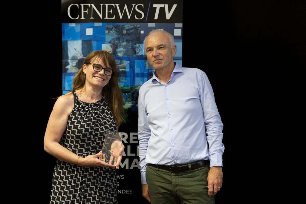 CLS_Group's tweet photo. 🏆 Prix International CFNEWS 2026 : une reconnaissance de notre ambition mondiale

Parce que la croissance externe est, avec l’innovation et la croissance organique, l’un des piliers du développement de CLS, nous sommes particulièrement fiers d'avoir reçu le Prix International de la Croissance Externe Sud-Ouest lors de la 4e édition des Grands Prix CFNEWS (Corporate Finance News).

Ce prix fut remis par Sylvain Guillou du @LCL à notre Présidente Stephanie Limouzin, jeudi 28 mai.

🌎 Les acquisitions stratégiques que nous avons effectuées dans notre histoire, qui sont au nombre de 19, nous permettent d’accélérer notre implantation dans des régions du monde où nos solutions satellitaires répondent à des enjeux majeurs, tout en renforçant notre proximité avec les acteurs locaux.

Elles nous permettent également d’intégrer de nouvelles expertises complémentaires et de faire grandir nos capacités d’innovation.

Les acquisitions récentes de NGIS et Ground Control illustrent pleinement cette dynamique : construire un groupe toujours plus international, agile et complémentaire, au service de la compréhension et de la protection de notre planète.

👉 Merci aux équipes, partenaires et clients qui contribuent chaque jour à cette aventure collective.
🤝 Merci aux équipes de CFNEWS pour cette reconnaissance.

#tech4good #durabilité
