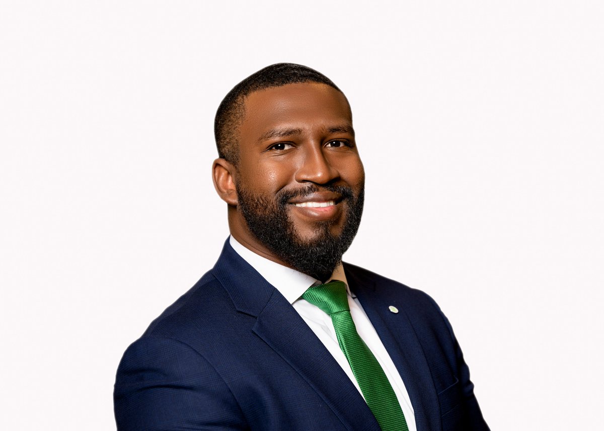 ConcentricEdS's tweet photo. The work that holds a mission-driven org together rarely makes headlines.

But without it, nothing scales.

Introducing Alejandro Jones Jr., Manager of Business Operations @ConcentricEd — and the latest in our Meet the People Behind Concentric series.

Read his story 👇
https://t.co/RdikArELD3

#MeetThePeople #ConcentricEducationalSolutions #TeamSpotlight #MissionDriven #StudentSuccess #EducationEquity