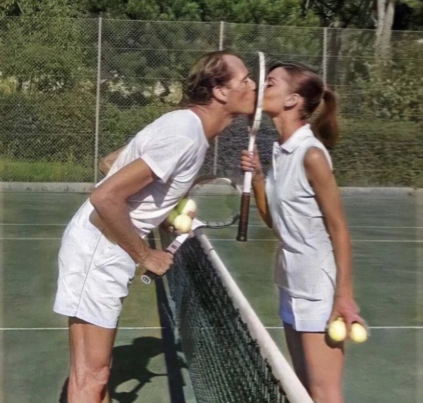 Diorgirlx's tweet photo. tennis date >> https://t.co/bo7TatZcwa