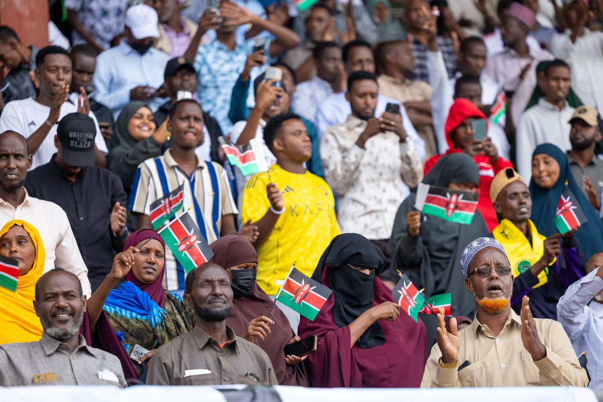 MoherAli's tweet photo. I’m lost of words. Where should I start?

Thank you President @WilliamsRuto for everything. North Eastern is proud to have you as their best President ever.

We will repay you with our votes, support and gratitude forever.

History was written today in Wajir. Happy #MadarakaDay https://t.co/thftaG2ASO