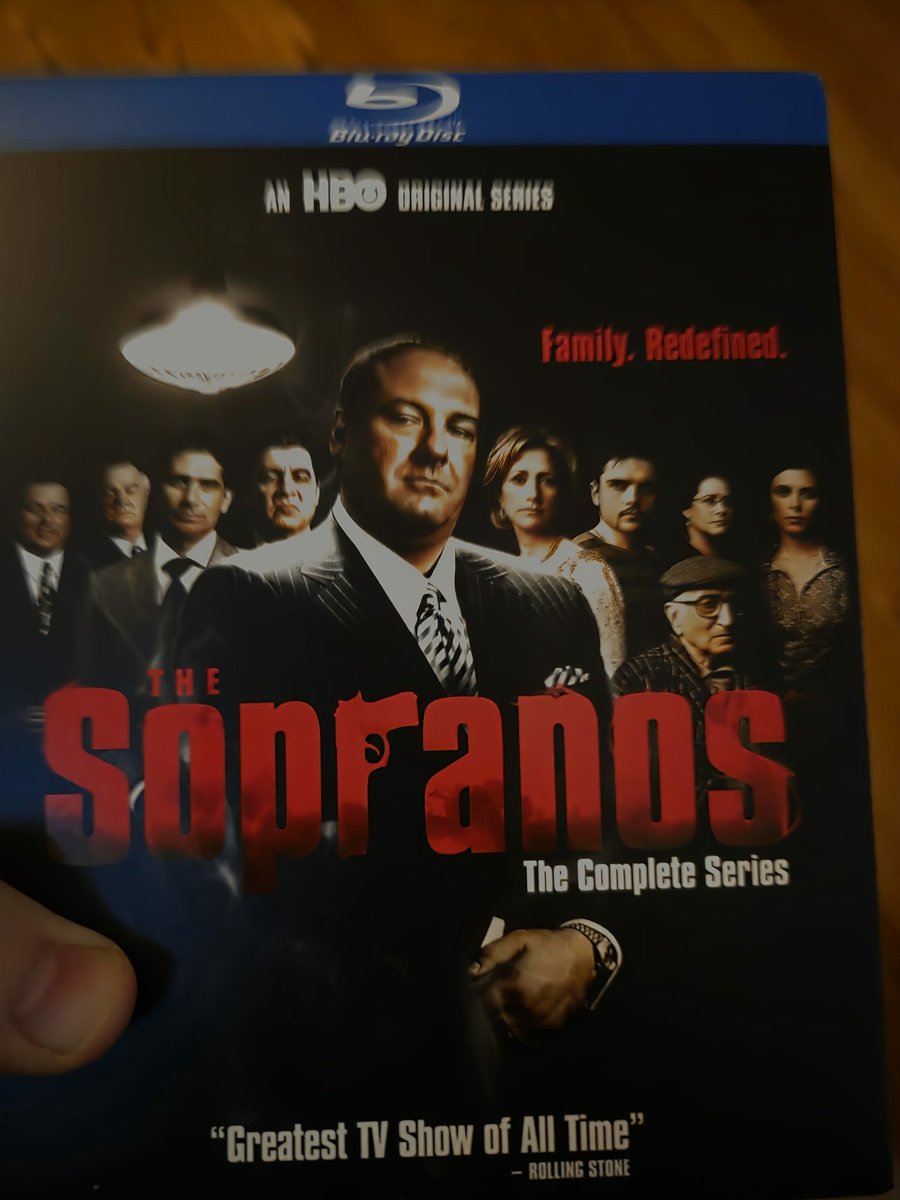 Shepardgaming1's tweet photo. Started watching this and got 2 1/2 seasons in before I decided to just buy the Blu-ray. I blame @Vinny for this. https://t.co/gswezakZS5