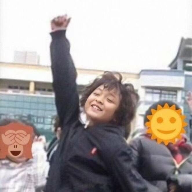 6ebe_'s tweet photo. 好きすぎて滅踊ってるヘチャンにめっちゃ似てる子流れてきてずっとみてる https://t.co/tROyu08Qvq