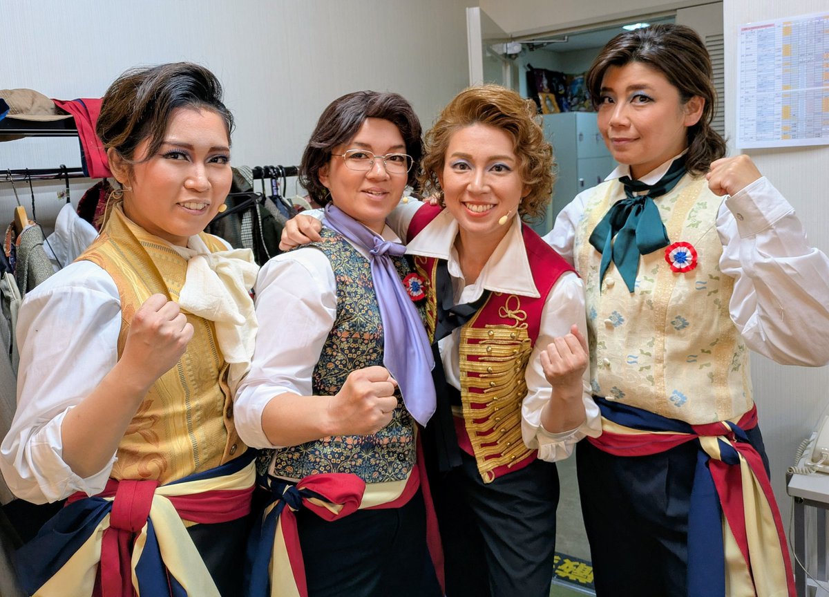 Aileminami's tweet photo. 本番、終ってしまいました…
本当に満員御礼！ありがとうございます！
さみしいから、まだ終わりたくないから…色々お写真出したいと思います！
まずはABCの友たち！2人足りないー😭なかなか時間が合わなかったー😭

たくさん考え、たくさん協力してくれました！本当に感謝しかないです！
ナカマー✨😭 https://t.co/qau6819hsY
