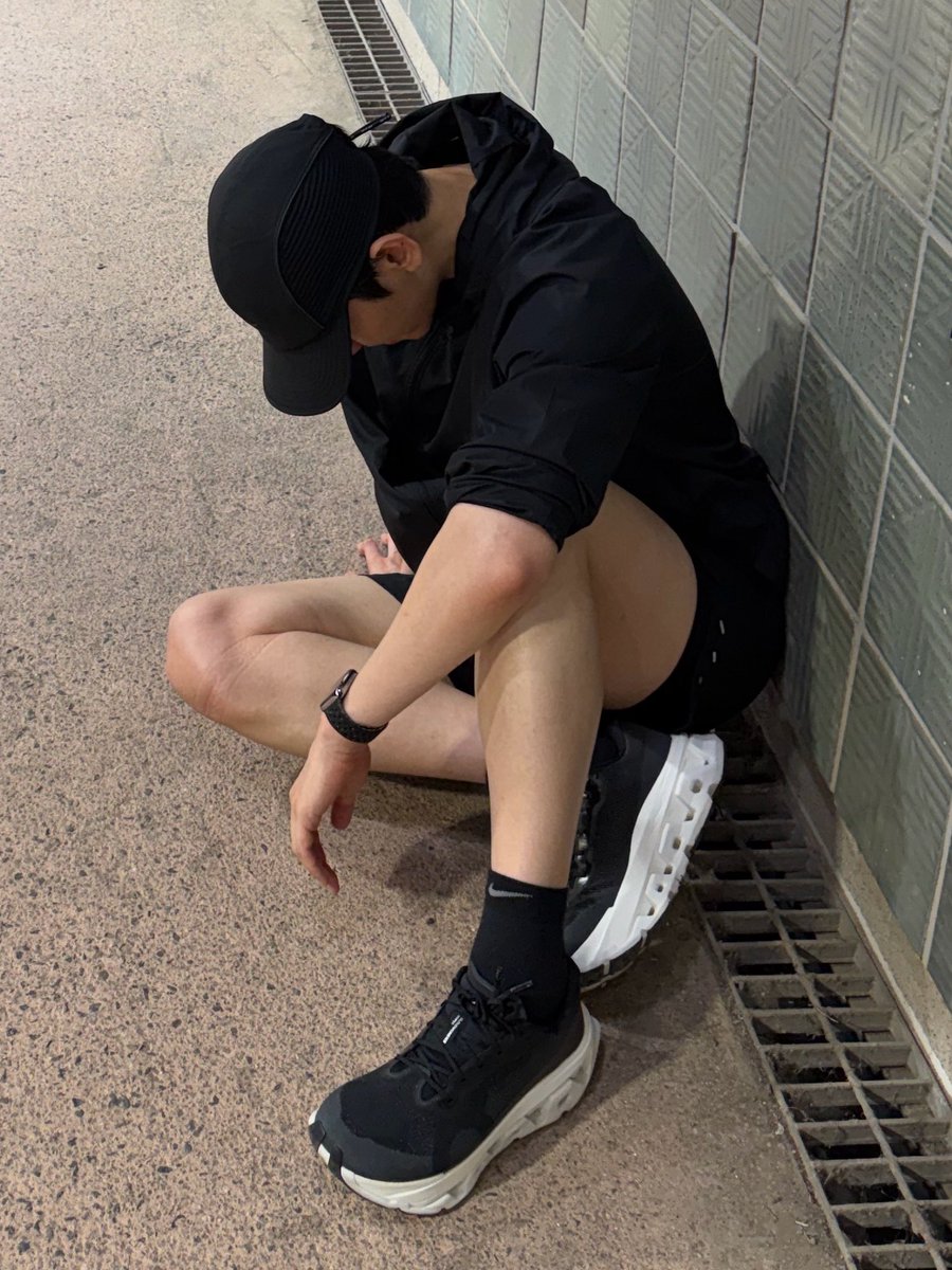 หู้ไม่หดหู่ tweet media