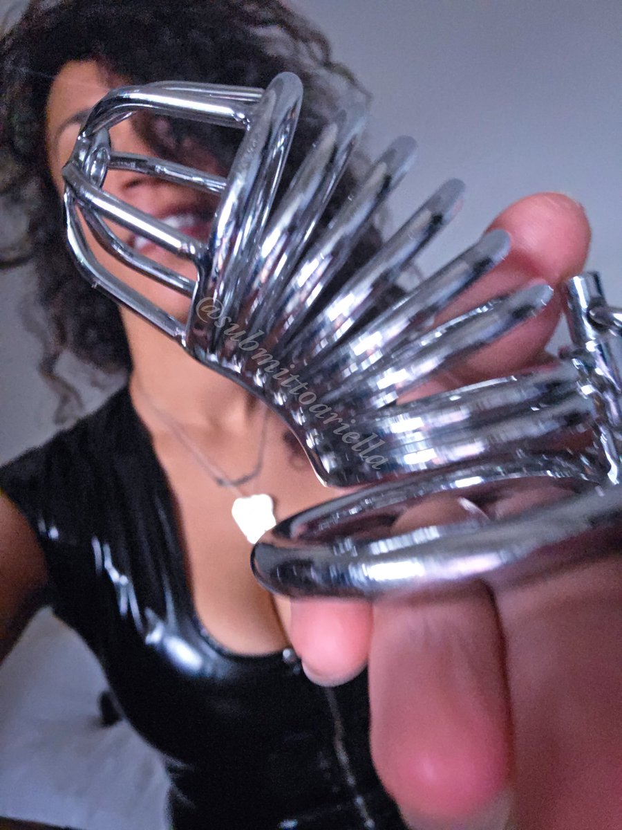 Goddess Ariella tweet media