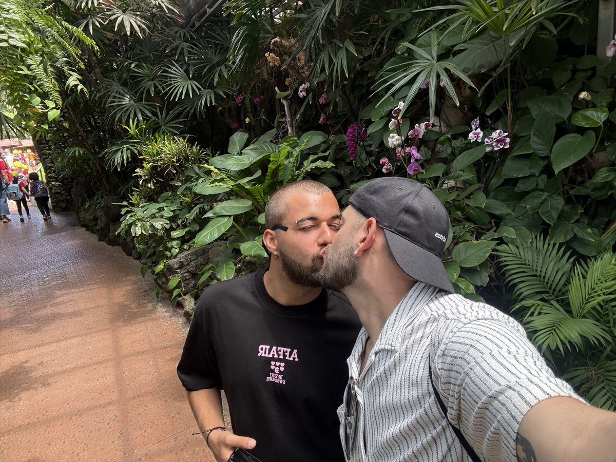 Vicrubiales's tweet photo. Te amo tanto 🩵 https://t.co/vkiRsLN1js