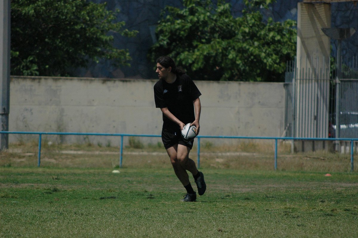 buc1929's tweet photo. 🖤Inclusió, amistat i rugbi🖤

Aquest cap de setmana hem compartit una gran jornada amb els equips inclusius de L’Hospitalet i Cervelló. Més enllà dels resultats, ens quedem amb els valors que ens uneixen: respecte, companyonia i passió pel rugbi🏉

#SOMBUC #SOMCLUB https://t.co/5qWm1dkgPL