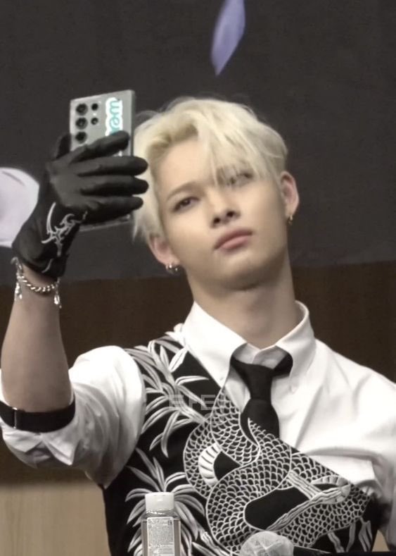 니소 tweet media