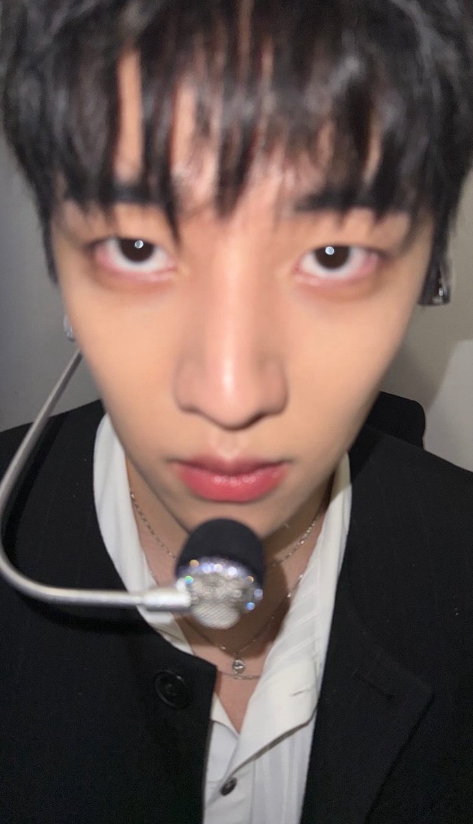 baboodew's tweet photo. ㅋㅋㅋ 뭐니? https://t.co/QqlzWKJ7TU