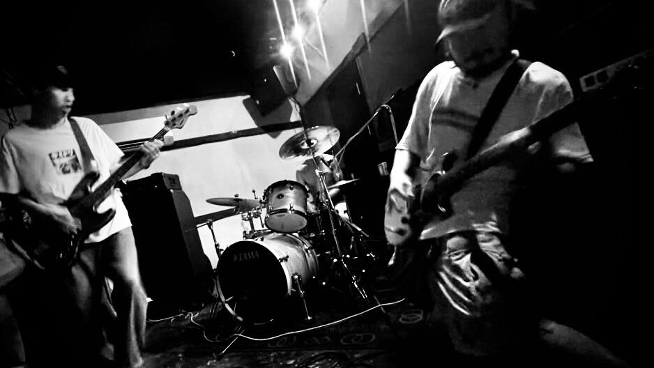 volcano_tokyo's tweet photo. VOLCANO presents『serial number #2』

・おまえ
・PROM
・アシックス★ブーメランズ
・VOLCANO

ご来場いただいた皆様、ありがとうございました。 https://t.co/qxjp2na1FV