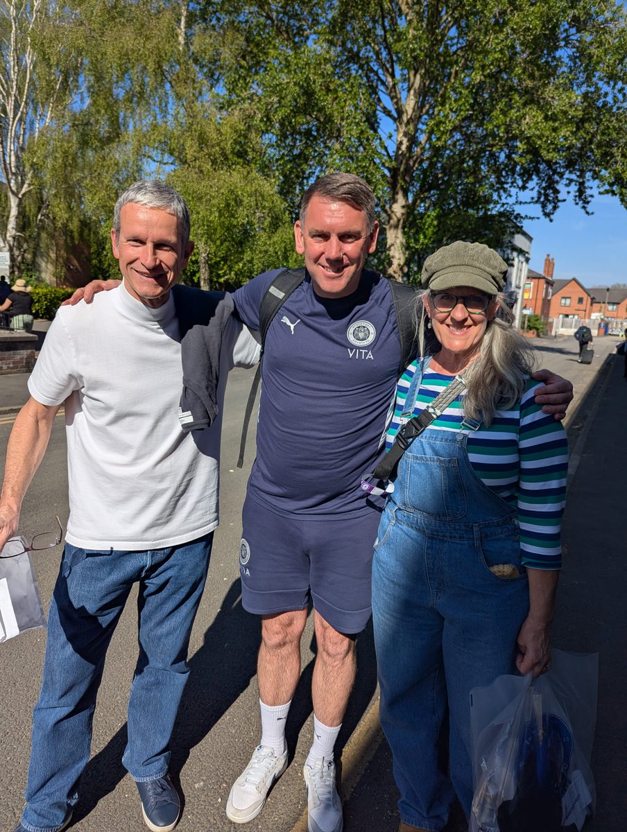 SCFCSuppCoop's tweet photo. 💔 After an incredible five years, we are saddened to see Dave Challinor leave Stockport County.

We would like to thank Dave for everything he has achieved during his time at the club and wish him every success in the future.

🏆 Two league titles, 268 matches managed, 144 wins, 61 draws and 63 defeats, giving him an outstanding win rate of 53% - second only to Lincoln Hyde in the club's history.

More importantly, Dave leaves County supporters with countless unforgettable memories that will last a lifetime.

Thank you, Dave. 💙