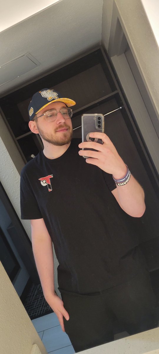 AnthonyG1087's tweet photo. Definitely disappointed in my play this weekend for my last event of the season in Indy. Nowhere near the bar i have for myself or the level ik I can play at. Probably shouldn't have switched 2 weeks before the tournament but we live and learn. See yall next season https://t.co/ltnMhge32F