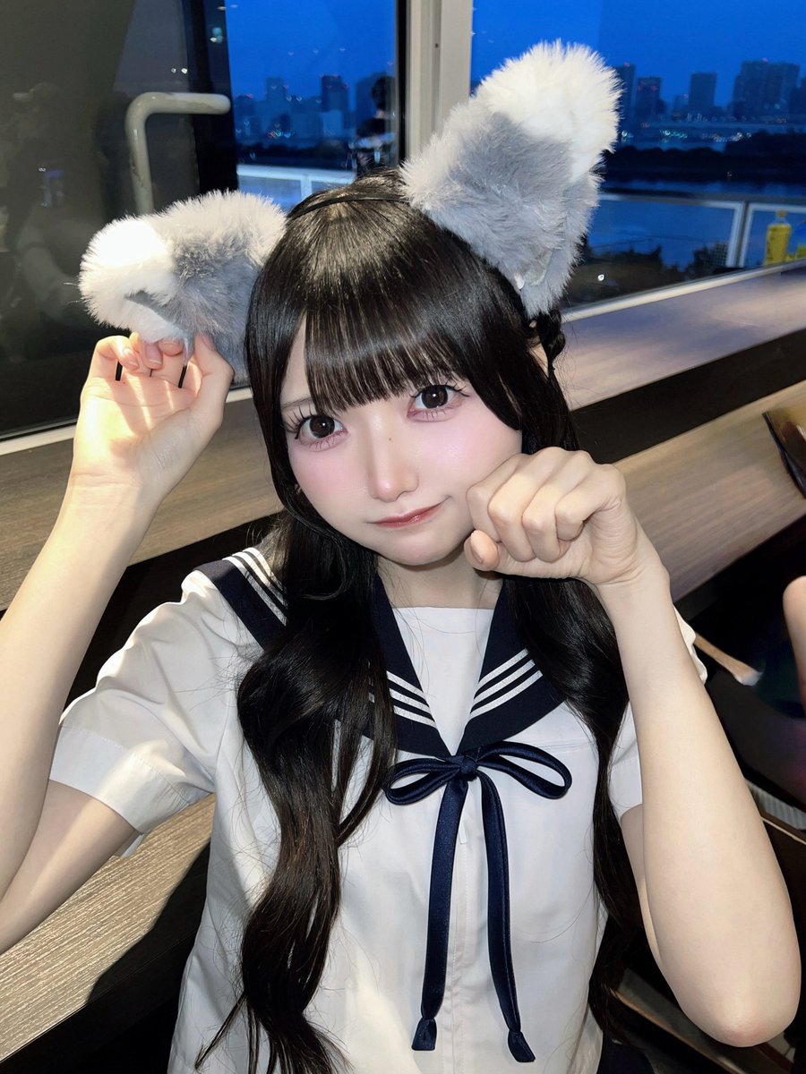 aproof_kanon's tweet photo. よそ見したら拗ねちゃうよ？ https://t.co/mHn4JBo5Bj