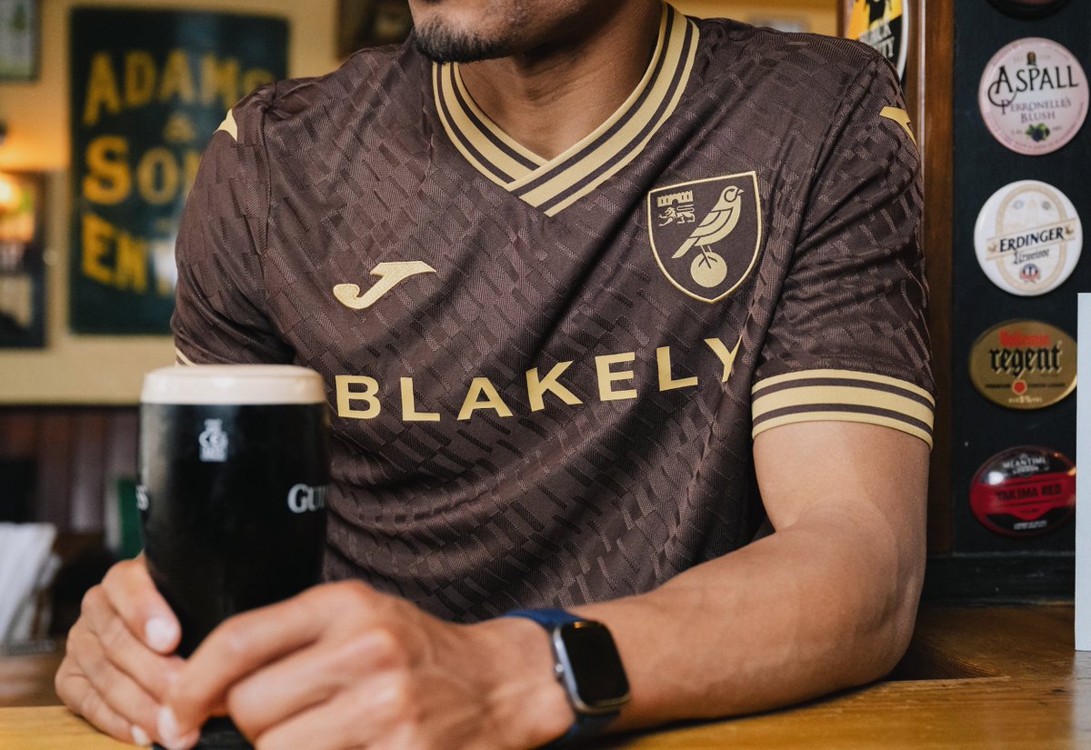 NorwichCityFC's tweet photo. 🤫 https://t.co/5UuC253c7z