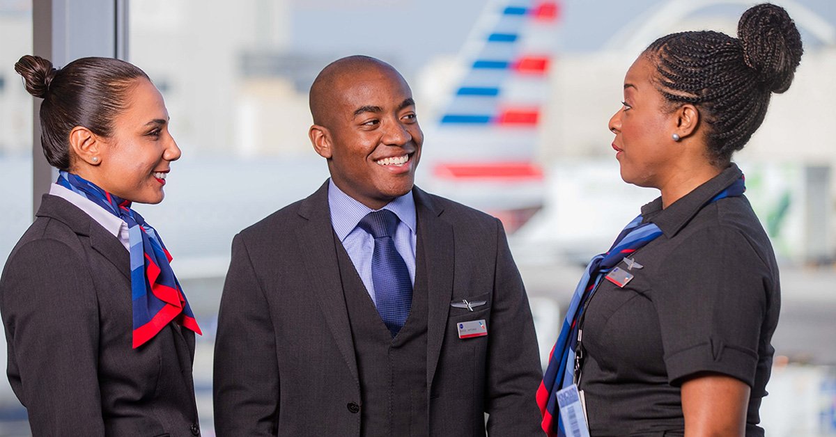 Aviationa2z's tweet photo. American Airlines Orders Flight Attendants Into Jumpseats Earlier as Turbulence Injuries Surge✈️

@AmericanAir (AA) is rolling out new landing procedures from June 3, 2026, requiring flight attendants to secure themselves in their jumpseats earlier than ever, in a bid to reduce turbulence-related injuries during descent.

The updated policy mirrors one introduced by fellow Texas-based carrier @SouthwestAir (WN) nearly 2 years ago.

Read in detail👇🔗
https://t.co/ydzBZO932R
#Aviationnews #Americanairlines #Turbulence