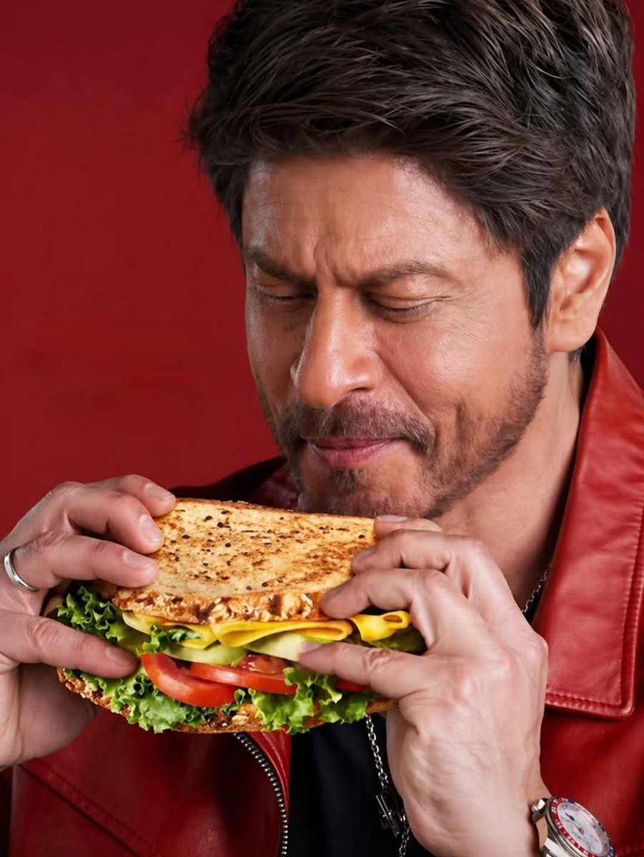 Shah Rukh Khan Club Sangli tweet media