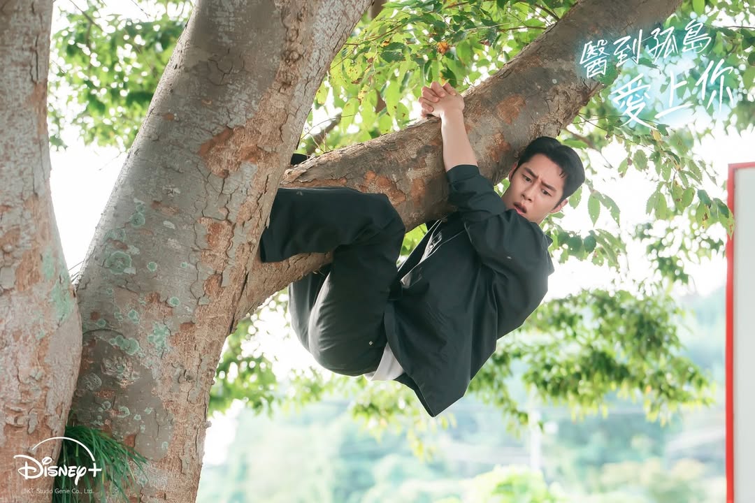 jaewookbr's tweet photo. É daqui a pouco! 🤩  Lançamento oficial de #DoctorOnTheEdge (#DoutorABeiraDoAmor).

🗓 Estreia em 1º de junho (HOJE!)
📺 Streaming: Disney+

#LeeJaewook #Jaewook #이재욱 https://t.co/AQtCxXzPkd