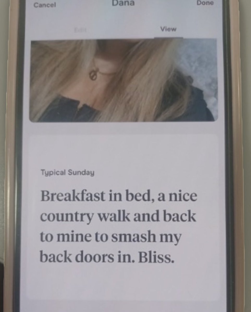 ScottC1985's tweet photo. @Lauren_83_ 😂😂 Absolutely nobody’s idea of an ideal Sunday is a walk and a roast. 

Couple of years back I also had the pleasure of running the girls account I sat next to. Full access and control. Wasn’t fun. Probably took it too far to be fair. https://t.co/nXAh9bNCXM