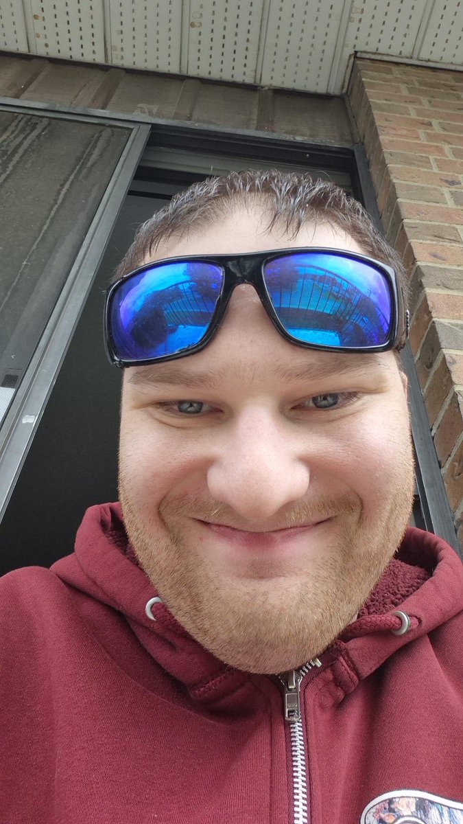 Derek Smith tweet media