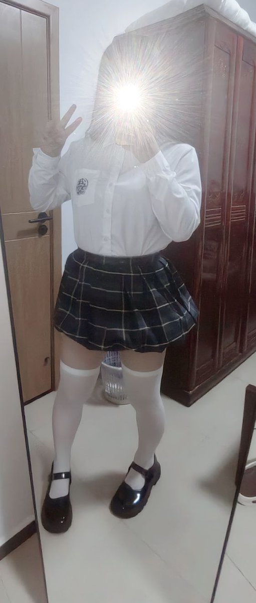 VirginiaSe78949's tweet photo. “我也要儿童节礼物的说！”
“你都20了，哪儿都跟儿童没关系了吧”
“唔唔唔，我的牛牛很儿童！”
（弱智文案致歉😋）
祝不管是不是儿童的大家儿童节快乐喵🥰
#男娘 #伪娘 #雌堕 https://t.co/lOWewchDah