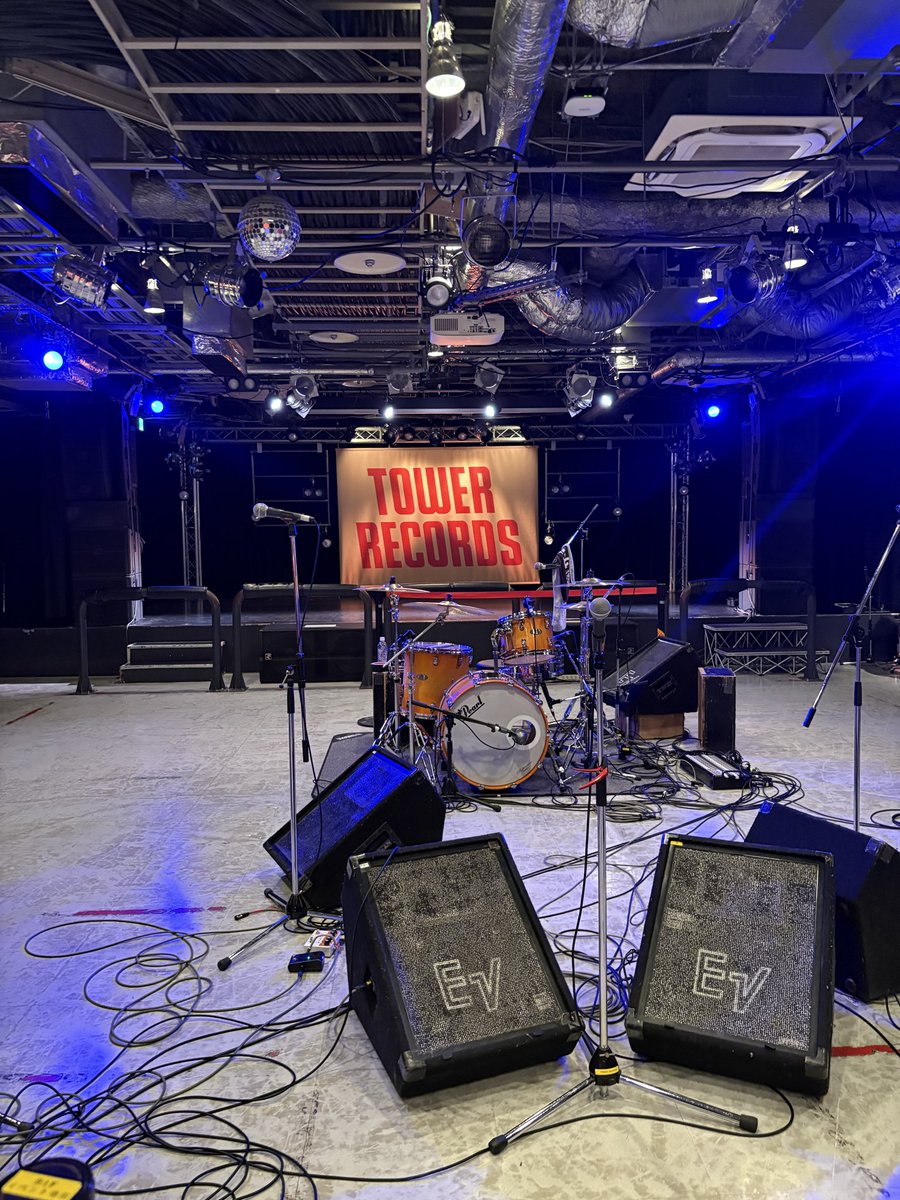 hkri___355's tweet photo. フロアライブ！ボイガルで見る初めての景色、ワクワクドキドキで楽しかったな〜( ◠‿◠ )🫶 https://t.co/fNTya1y3As