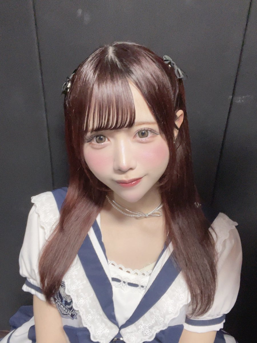 euph__nanako's tweet photo. 暗めと赤だとどっちが好きー？
髪色悩んでるから教えて欲しい！！！ https://t.co/dVZpDFnZDX