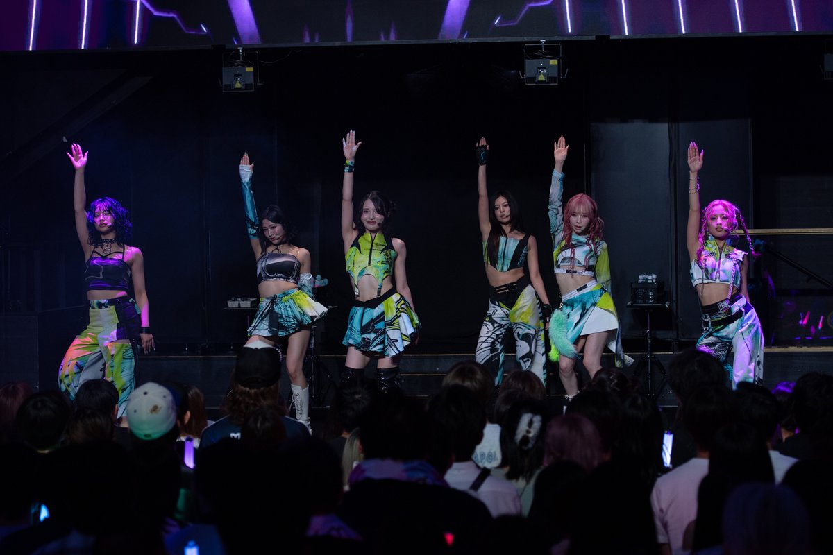 asian_hana's tweet photo. #moxymill、現体制最後の単独ライブ開催！！ 
新曲初披露とメンバーオーディション実施発表で新章へ！！
＜オフィシャルレポート＞

https://t.co/FqL0SznEsM

@moxy_Official_ 
#モクシーマイル #モクシー https://t.co/EjYVALCcsC