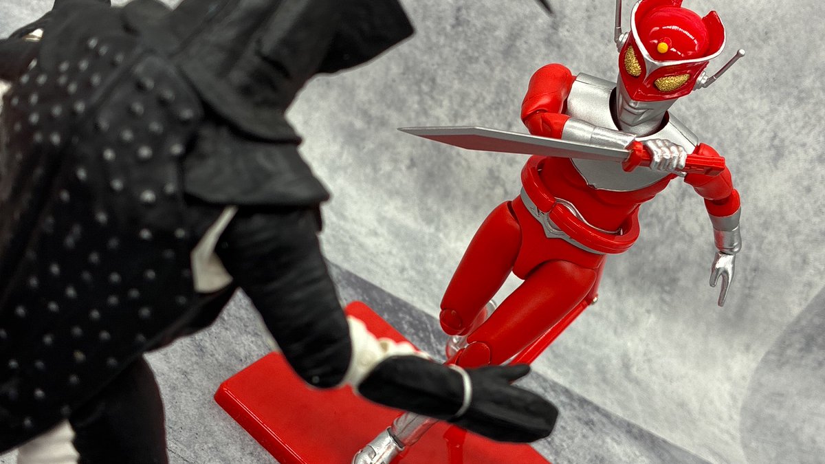 Futureファクトリー FFAF レッドマン エヴォトイから一部事業を 