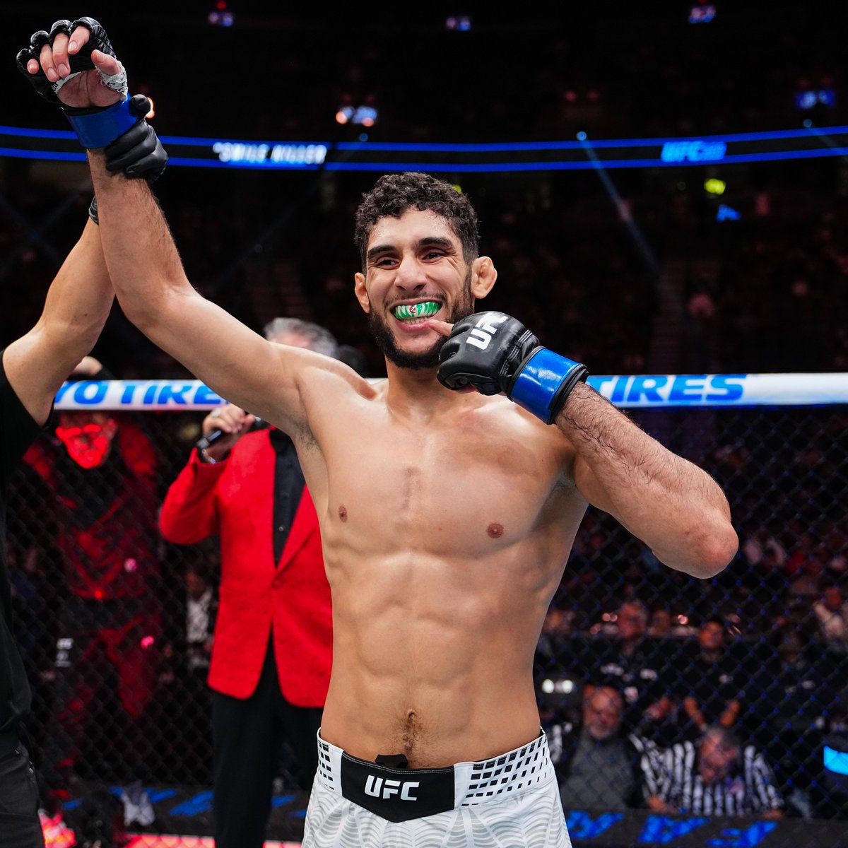 actu_mma's tweet photo. Fares Ziam 🇫🇷🇩🇿 est de retour ce samedi dans la cage de l'UFC ! 🔥

#UFCVegas118 https://t.co/2jXvDNJeEv