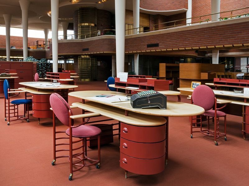 luusssso's tweet photo. The Johnson Wax Headquarters in Racine, Wisconsin by architect Frank Lloyd Wright

Imagine the tech industry building with this optimistic design again https://t.co/vse59pcCRb