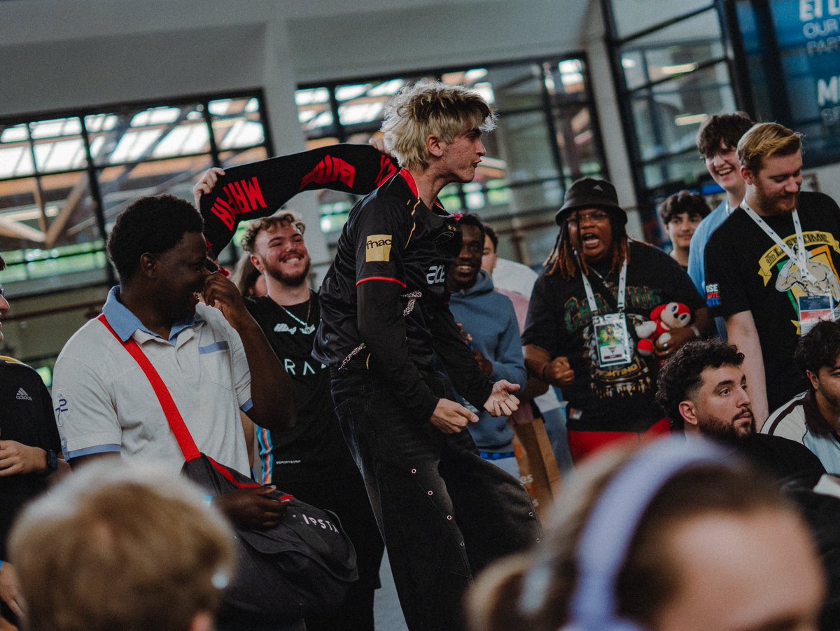 KahoxWS's tweet photo. Mon album du KOF 2026 est disponible! 📸

Merci à @armateam pour cet édition mémorable 🙏

Lien : https://t.co/pqkGrAIWtN

@DLTEsport https://t.co/fgs0v4zux5