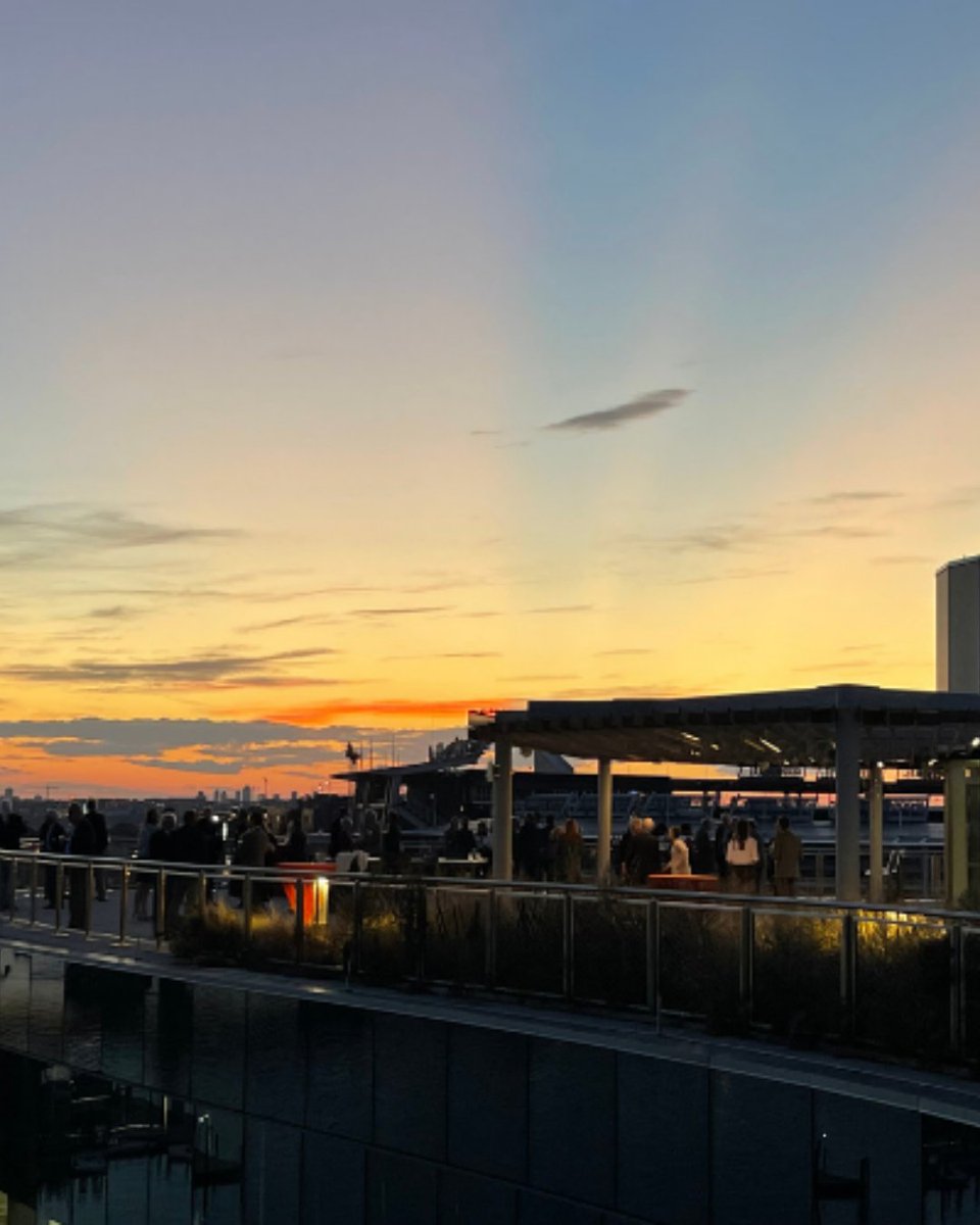 EventsHqo's tweet photo. June begins with presence. 🌊☀️

 #HQOwaterside #summer #waterfronteventspace #rooftop #dcevents #navyyard #dc #eventspace #anacostiariver #summervibes https://t.co/zCKgxgRjsN