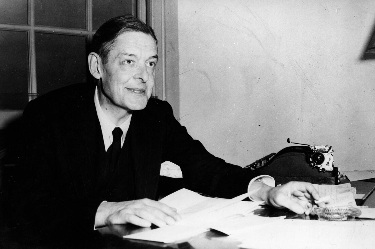 bubisanatcom's tweet photo. "Seçmiş olduğunuz ve karar verdiğiniz şeylerin bedelini siz ödersiniz, size akıl verenler değil."

T. S. Eliot https://t.co/E0vUtURpxe