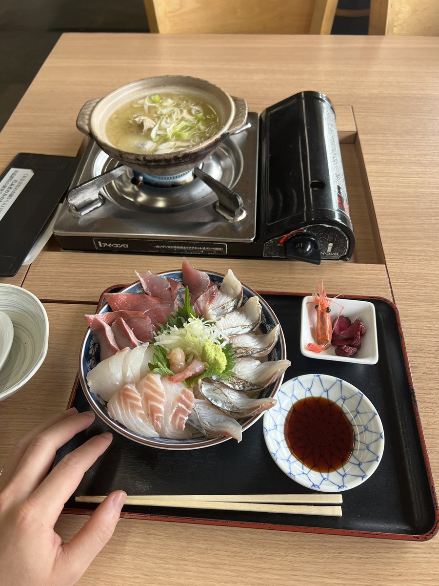 moneko_0217's tweet photo. 車中泊で富山を数日旅していた。
正直めちゃくちゃ良かった。 https://t.co/q7fNyRSsxX