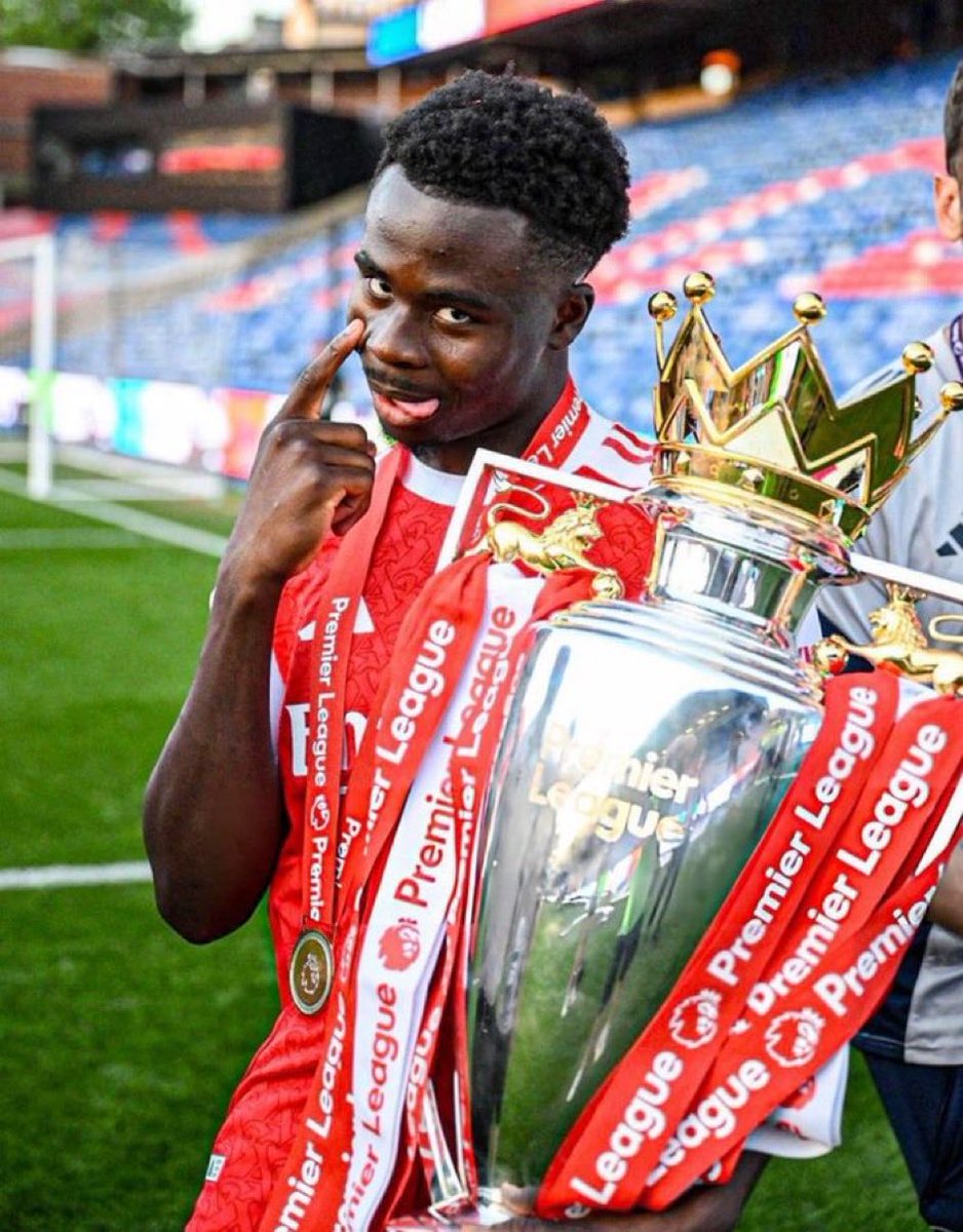 StevenDiGG's tweet photo. @thfc_g3orge @DjedSpence Any trophy you can win while fighting relagation Useless!!! Dead club .. we deal with levels https://t.co/Fz94MP5lJs
