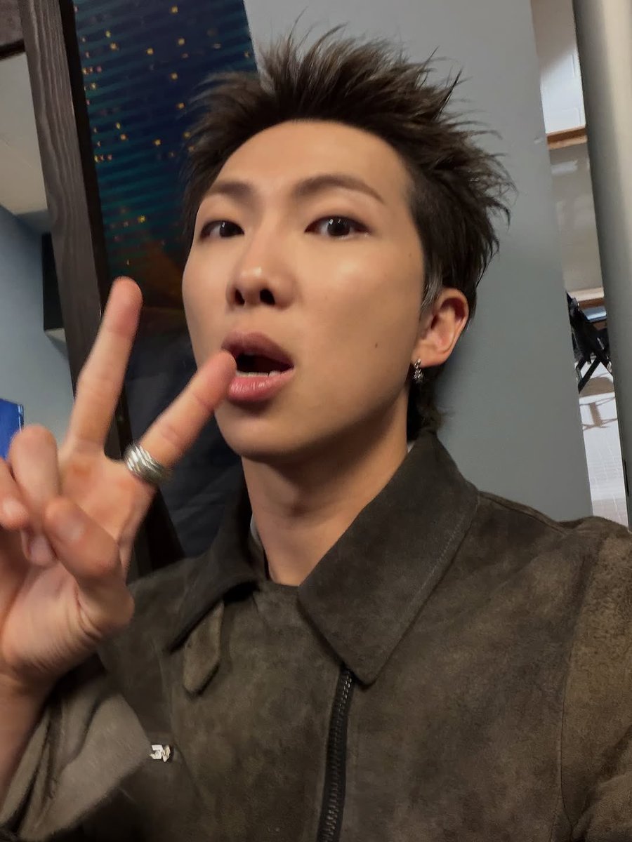 BTS Charts News tweet media