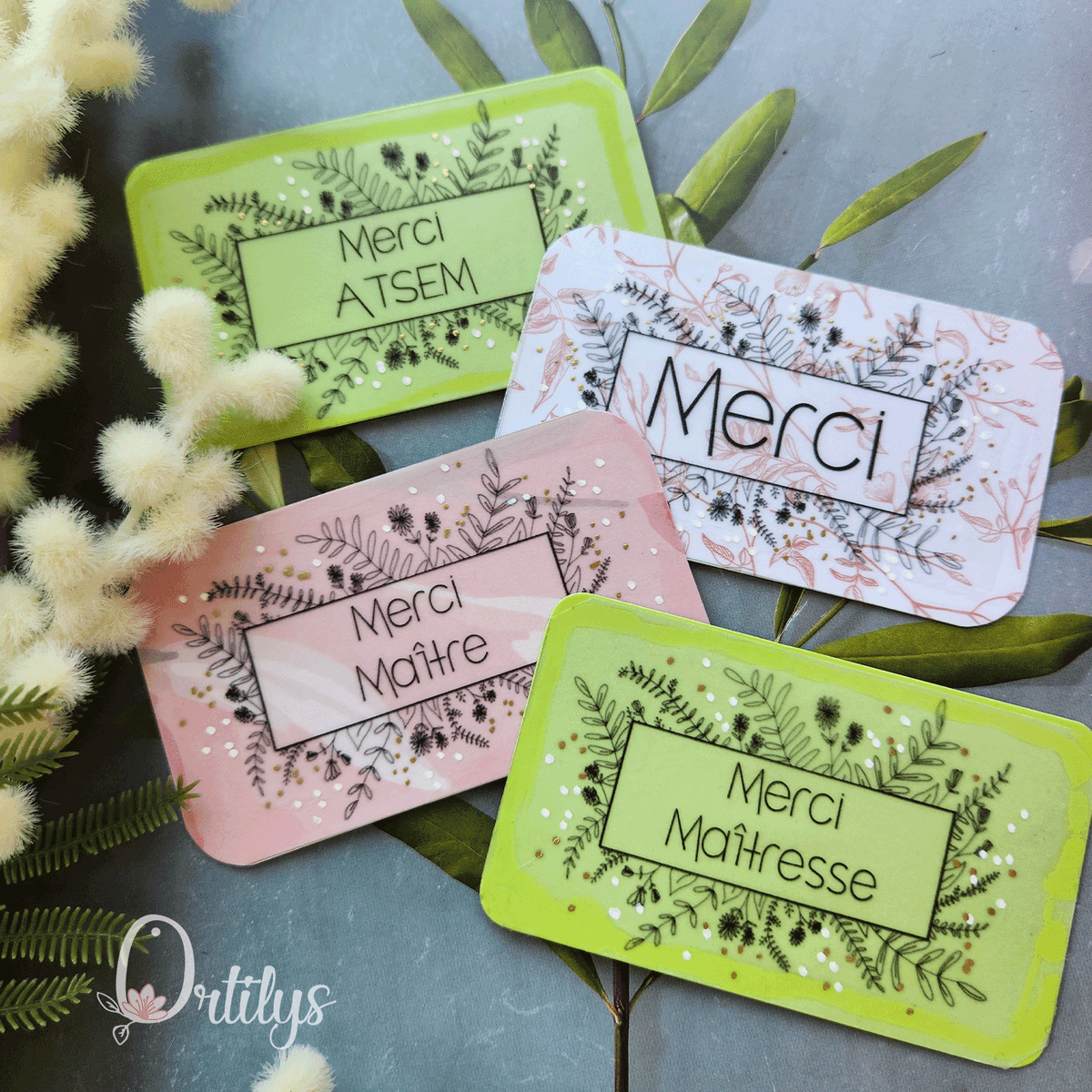 ortilys's tweet photo. Comme j'ai vu deux posts aujourd'hui parlant de cadeaux à faire aux maîtresses/atsem, je me dis que ça peut en intéresser d'autres 🥰
Je créé des petites box sympas à composer : on choisit ce que l'on veut mettre dedans, et je m'occuper du reste !
Lien ci-dessous 😊 https://t.co/JmNX0YaXoB