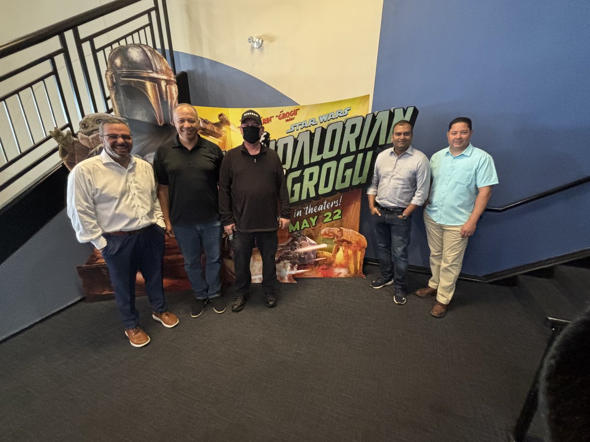 smartstartpasco's tweet photo. Last week we hosted our monthly Tech Roundtable with a field trip to B&B Theatres Wesley Chapel! Special thanks to B&B Theatres for the tour!

If you are interested in collaborating with our industry entrepreneurs, check out our monthly roundtables which take place across Pasco County every month. https://t.co/TRh8r5eg7L #PascoProud #SMARTstartPasco