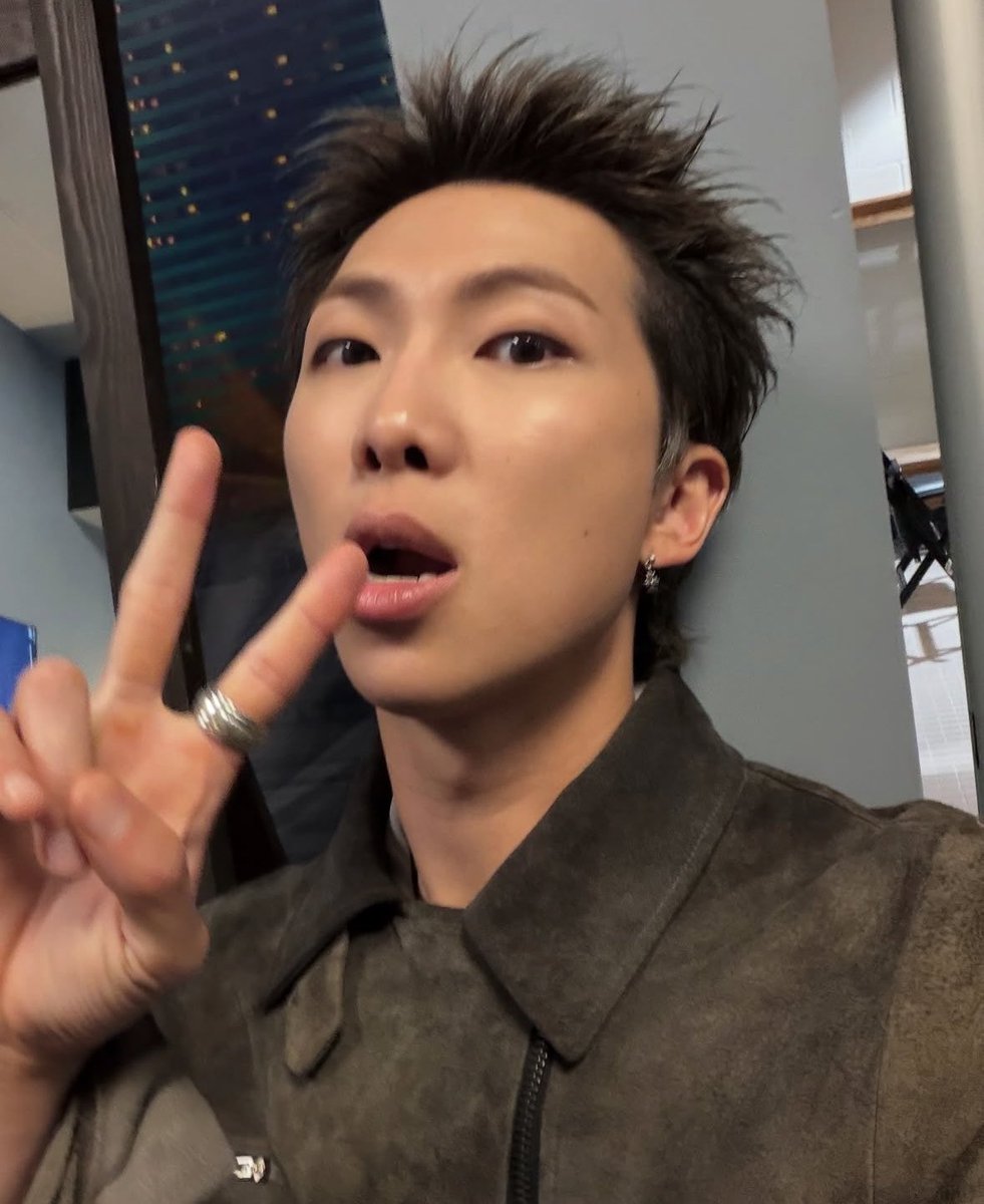 miih⁷៹ MY DAY tweet media