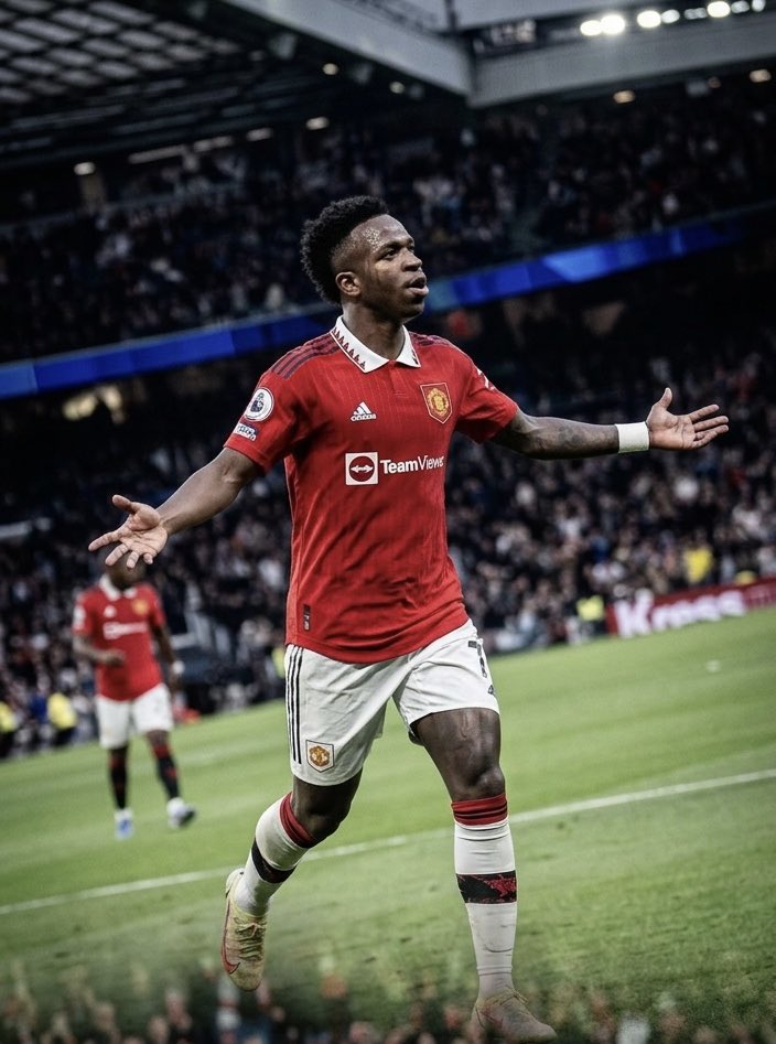 KobbieMainn's tweet photo. BREAKING 🚨 🚨 

Manchester United are in verbal discussions with Vinícius Júnior's agent, and they're working on a deal for him to sign with United. https://t.co/JhkSAtSGWD