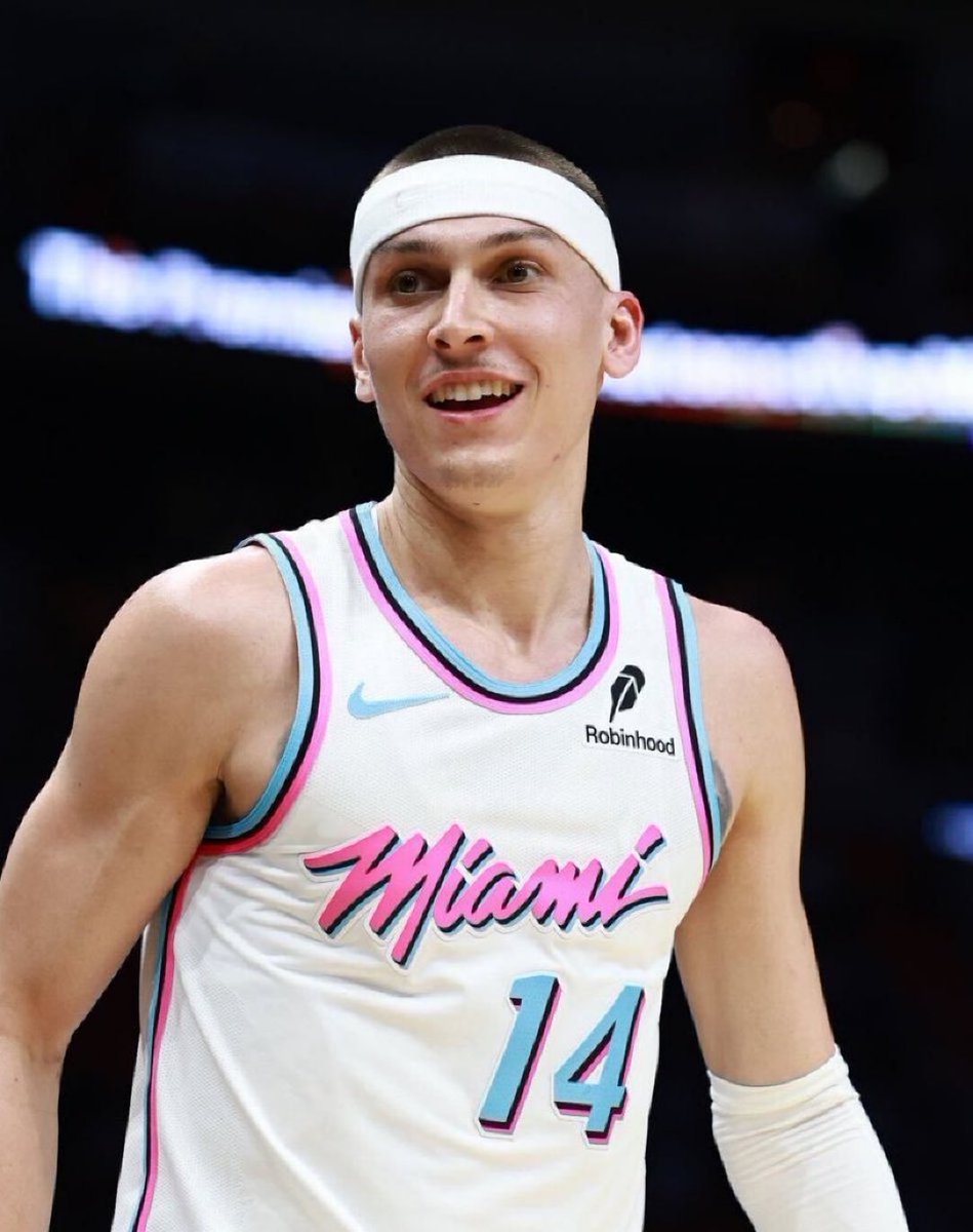 Fullcourtpass tweet media