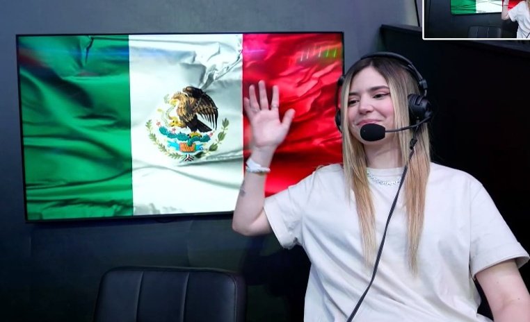 cerv_fer's tweet photo. A muchos les cuesta aceptar lo grande q es Rivers en la rama del streaming y la influencia que tiene en muchos jóvenes.
Te puede gustar o no su contenido, la puedes amar u odiar pero nada cambiará el hecho que ahora como hace 5 años, Riv es LA streamer por excelencia en México y llorele 🙂‍↕️