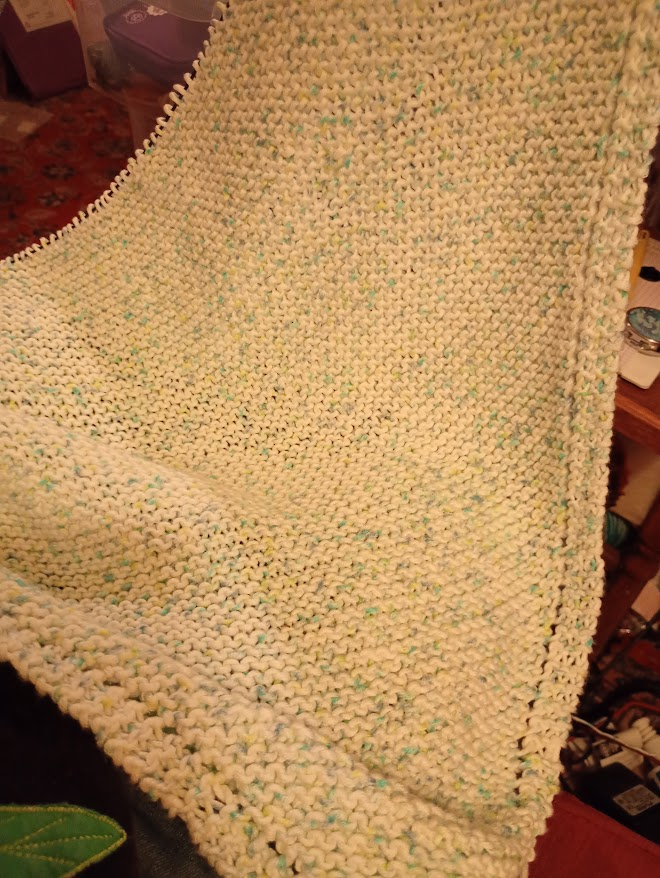 handymelon's tweet photo. @GraniteElements Thought I'd posted in the app but it's vanished! Grr!

Anyway - blanket still growing, will soon be starting to turn it into a rectangle

And I've cast on the start of this jumper pattern, but my yarn is dark blue with a planned grey stripe

#mycreativeweek https://t.co/aa2pXlKbB5