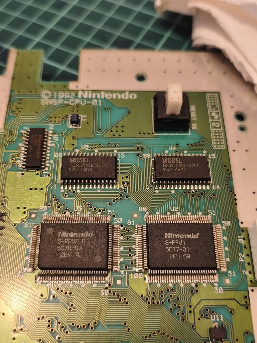 RTube84's tweet photo. 🕹️El retro no se conserva como las latas de el CALVO, el retro se restaura, se arregla, se preserva, se mima, se disfruta, se recuerda....y ante todo se JUEGA. 
#retro #arcade #nintendo https://t.co/lklzT0Pli0