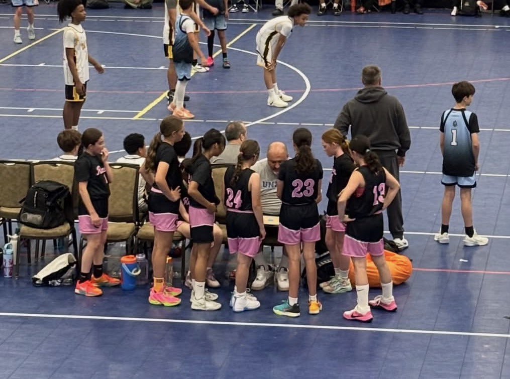 CoachKyleJust's tweet photo. NJ Racers 5th (2033) beat Wyoming Valley Clutch 31-5 in gm1 @agame_hoops Summer Mayhem Classic. Hannah Just (8 pts 6 stls), Deidre Rabbitt (8 pts 4 asts), Sadie Milano (7 pts 6 rebs), and Allie Sison (5 pts 4 stls) played well #4-4 🐴🏀💜🖤 https://t.co/lnkyPwZGzo