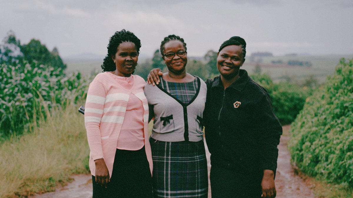 Medic's tweet photo. 262 new members joined the CHT Community of Practice in 2025. A challenge solved in Kenya fuelled progress in Mali.

A whole ecosystem driving transformation, together.

Learn more 👉 https://t.co/ppHpocQqqL

#CommunityBuilding #HealthforAll #DigitalHealth https://t.co/ckSArRhtCC