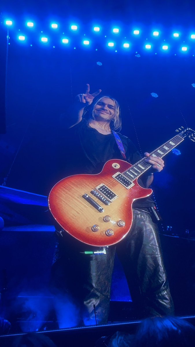 Umiidiaz's tweet photo. Te amo demasiado 🤍
@AIRBAGoficial https://t.co/RO0eG8DjU4
